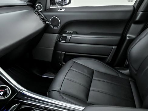 Used 2020 Land Rover Range Rover Sport HSE Dynamic image 41