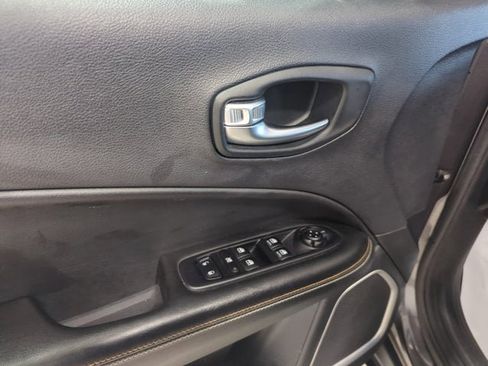 Used 2020 Jeep Compass Latitude w/ Cold Weather Group image 10
