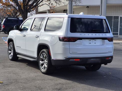 Used 2022 Jeep Wagoneer Series II image 5