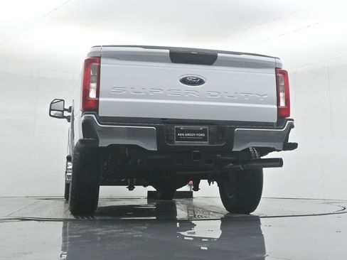 New 2026 Ford F250 XLT w/ FX4 Off-Road Package AWD/4WD image 53