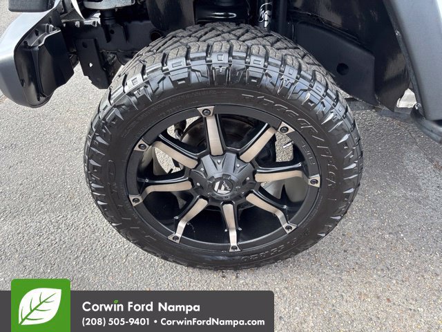 Used 2013 Jeep Wrangler Unlimited Sport AWD/4WD image 9