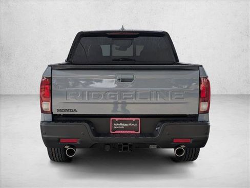 New 2026 Honda Ridgeline Black Edition image 8