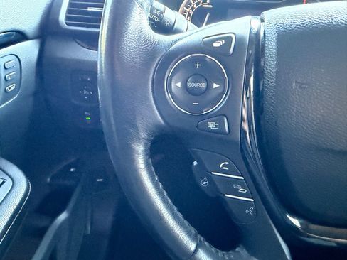 Used 2017 Honda Ridgeline RTL-E image 20
