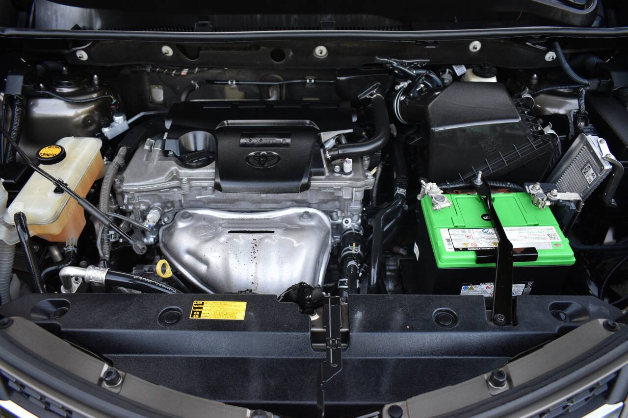 Used 2015 Toyota RAV4 XLE FWD image 45