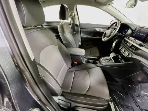 Used 2023 Kia Forte LXS FWD image 25