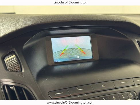 Used 2018 Ford Focus SE w/ Cold Weather Package image 41