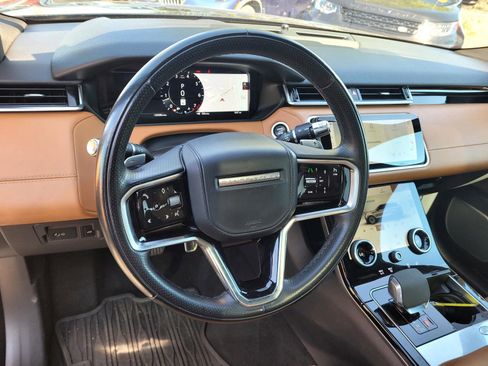 Used 2021 Land Rover Range Rover Velar R-Dynamic HSE AWD/4WD image 9