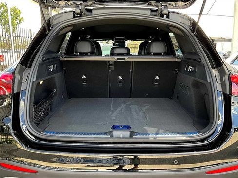 New 2026 Mercedes-Benz GLC 300 image 14