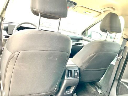 Used 2025 Hyundai Tucson SEL FWD image 14