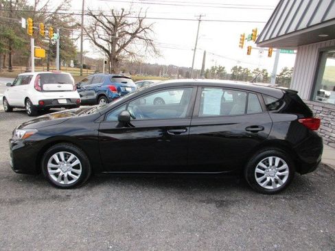 Used 2019 Subaru Impreza 2.0i w/ Eyesight image 5