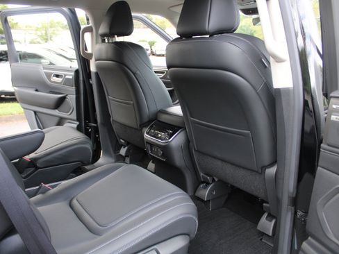 Used 2025 INFINITI QX80 Pure w/ Cargo Package image 35