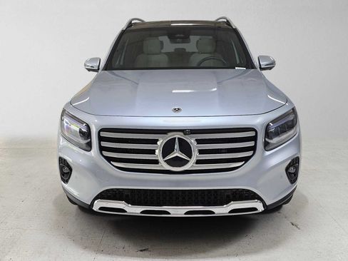 Used 2026 Mercedes-Benz GLB 250 4MATIC image 8