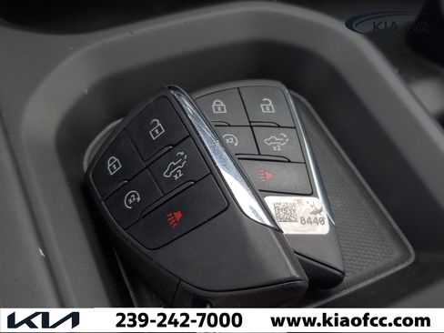 Used 2024 GMC Sierra 2500 Denali Ultimate w/ Snow Plow Prep/Camper Package AWD/4WD image 31