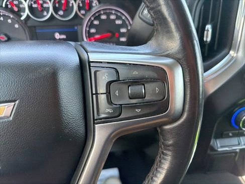 Used 2021 Chevrolet Silverado 1500 LT AWD/4WD image 23