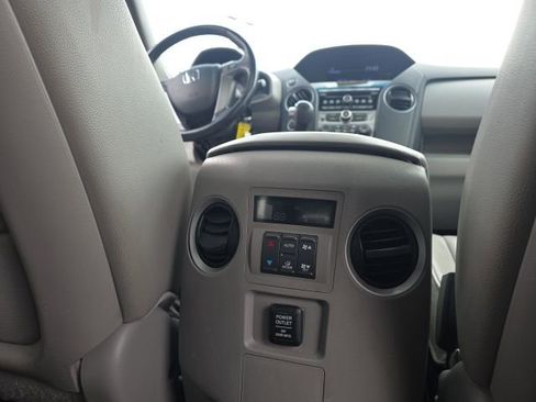 Used 2014 Honda Pilot EX-L image 11