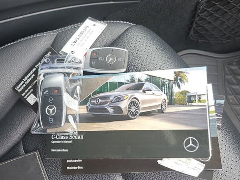 Used 2020 Mercedes-Benz C 300 4MATIC Sedan image 32