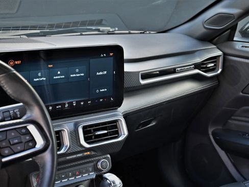 Used 2025 Ford Mustang Premium image 11