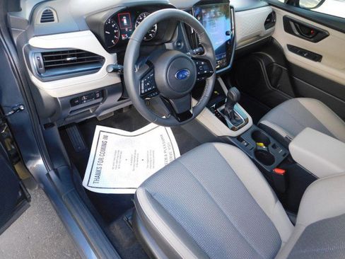 Used 2025 Subaru Forester Premium w/ Convenience Package #1 image 15