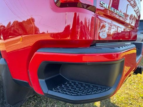 Used 2023 Chevrolet Silverado 1500 RST image 22