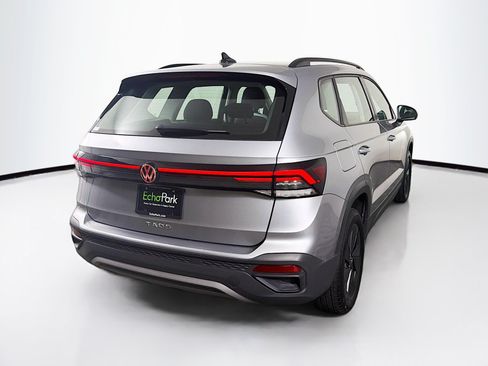 Used 2025 Volkswagen Taos S FWD image 9