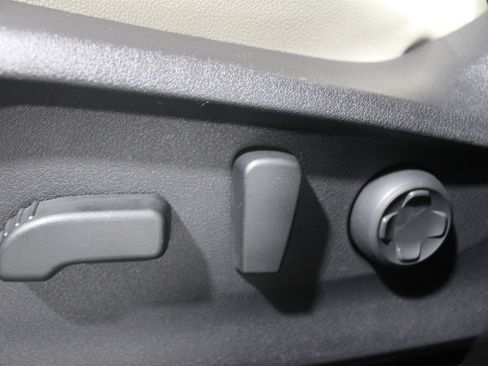 New 2026 Subaru Ascent Limited image 4