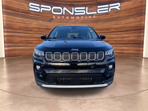 Used 2022 Jeep Compass Limited image 10