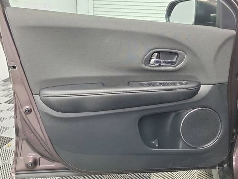 Used 2022 Honda HR-V EX image 18