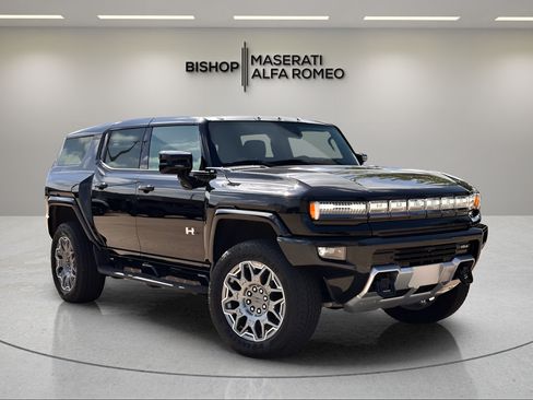 Used 2025 GMC Hummer EV 3X AWD/4WD image 1