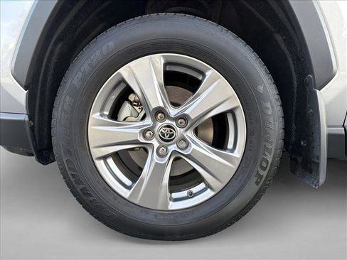 Certified 2024 Toyota RAV4 XLE image 9