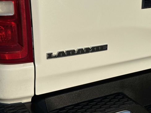 Used 2025 RAM 1500 Laramie AWD/4WD image 10