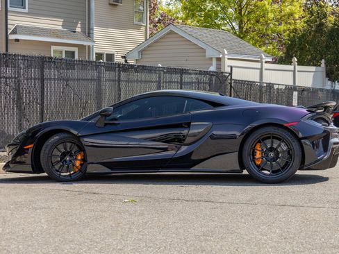 Used 2019 McLaren 600LT RWD image 43