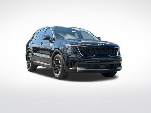 Certified 2025 Kia Sorento S FWD image 1