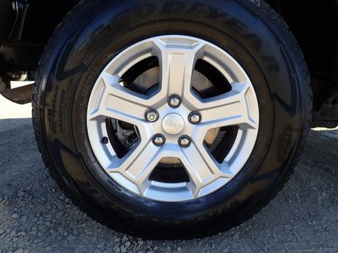 Used 2020 Jeep Wrangler Unlimited Sport S image 7