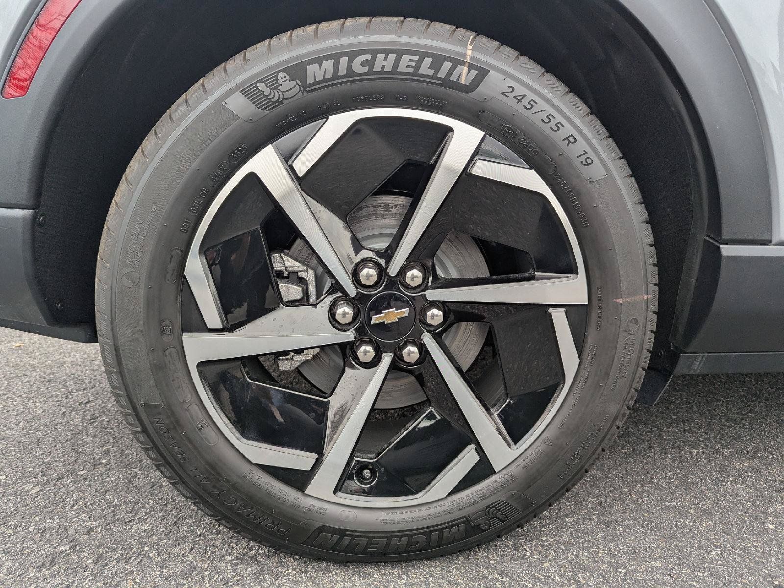 New 2026 Chevrolet Equinox EV LT FWD image 37