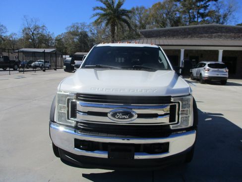 Used 2018 Ford F450 XLT image 6