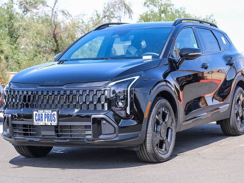 Certified 2026 Kia Sportage X-Line w/ X-Line Premium Package AWD/4WD image 4