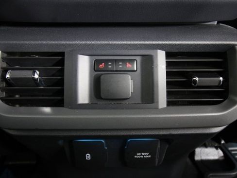 Certified 2024 Ford F150 Lariat w/ Equipment Group 502A High image 21