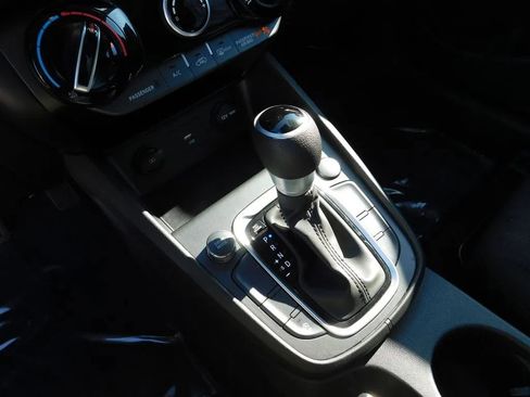 Used 2023 Hyundai Kona SEL w/ Cargo Package image 18