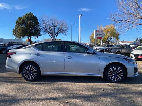 New 2025 Nissan Altima 2.5 SV w/ SV Premium Package image 6