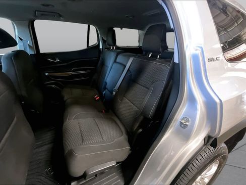 Used 2019 GMC Acadia SLE AWD/4WD image 19