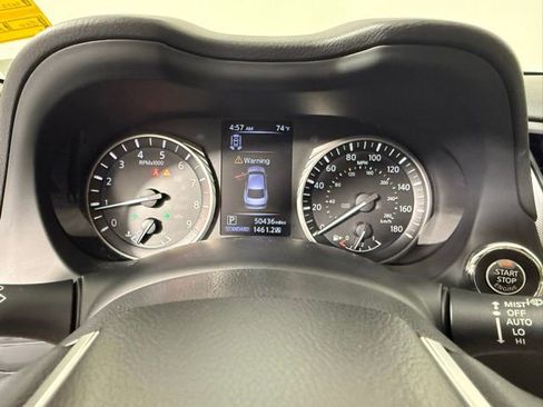 Used 2022 INFINITI Q50 Luxe w/ Cargo Package RWD image 18