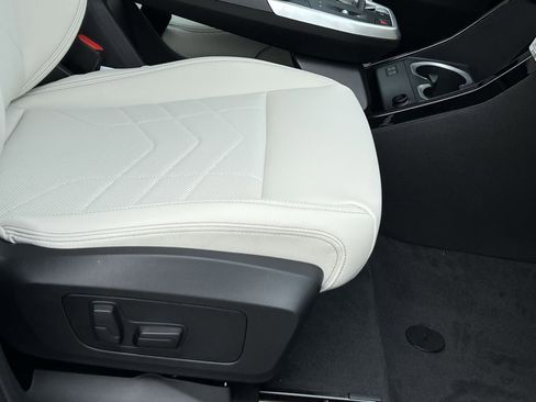 New 2026 BMW X1 xDrive28i w/ Technology Package image 27