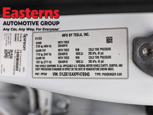 Used 2023 Tesla Model 3 Standard Range image 32