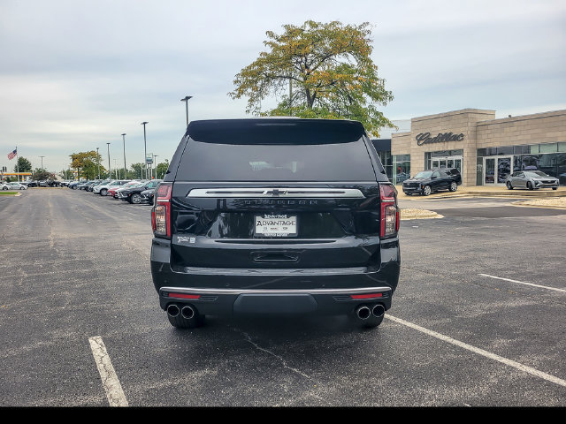 Used 2021 Chevrolet Suburban High Country w/ Premium Package AWD/4WD image 11