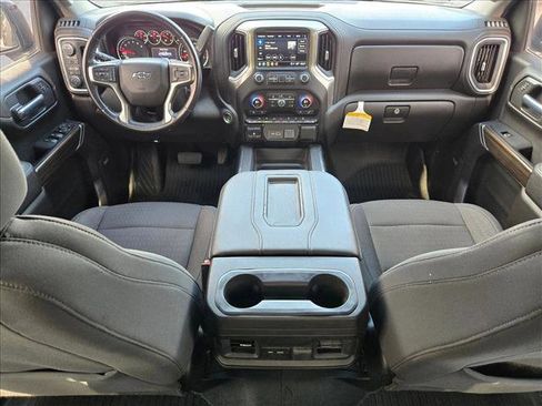 Used 2021 Chevrolet Silverado 1500 LT Trail Boss w/ Convenience Package II image 18