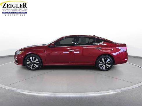 Used 2022 Nissan Altima 2.5 SL AWD/4WD image 8