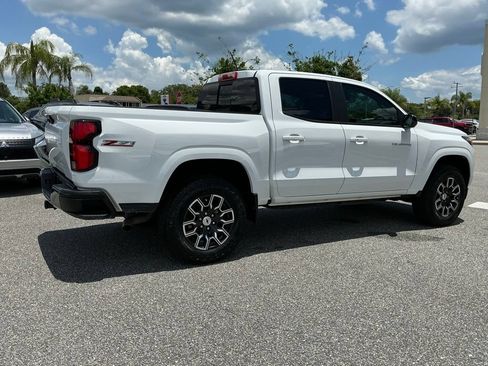 Used 2023 Chevrolet Colorado Z71 w/ Z71 Convenience Package 2 AWD/4WD image 10