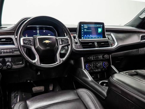 Used 2024 Chevrolet Suburban LT image 5