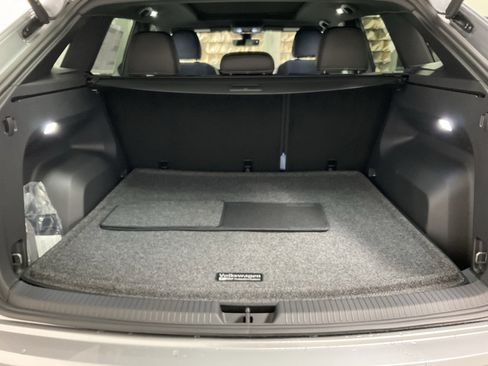 New 2026 Volkswagen Atlas Cross Sport SE AWD/4WD image 17