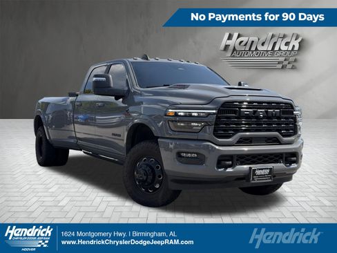 Used 2025 RAM 3500 Limited AWD/4WD image 1
